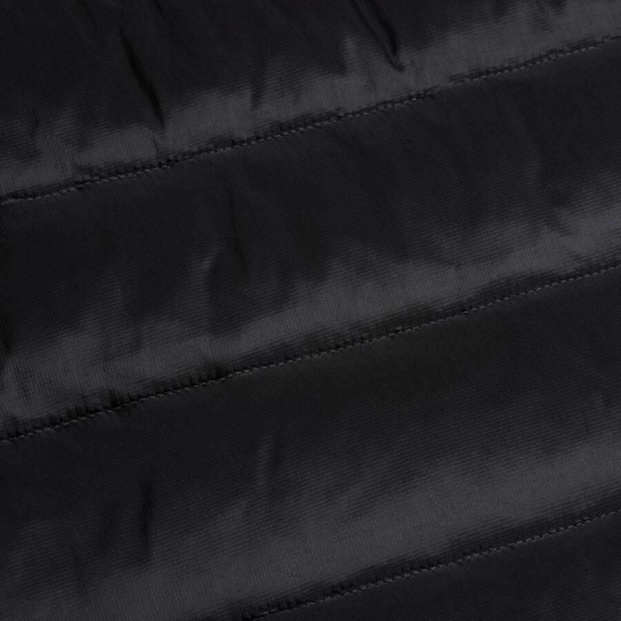 crag in vest men strata