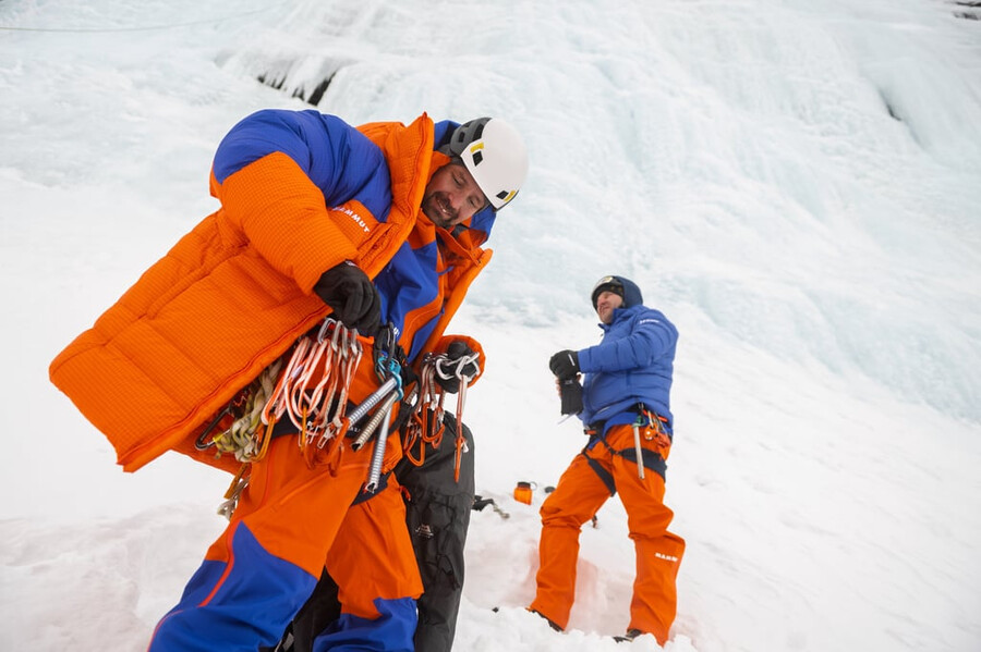 eiger nordwand pro daunenparka mit kapuze für herren farbe orange-eiger blau