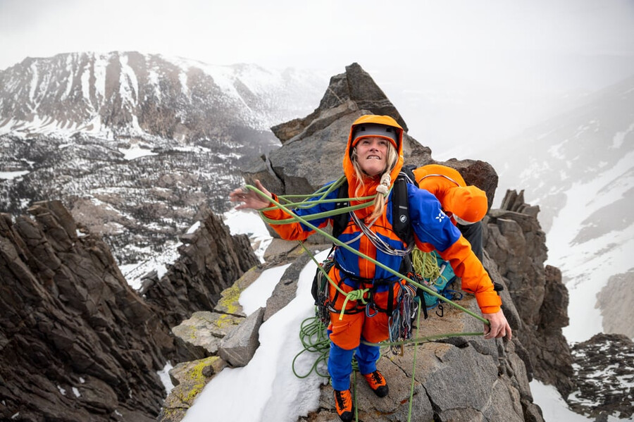 eiger nordwand pro hs kapuzenjacke damen schwarz