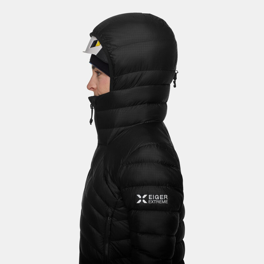 eiger nordwand light down in kapuzenjacke damen schwarz