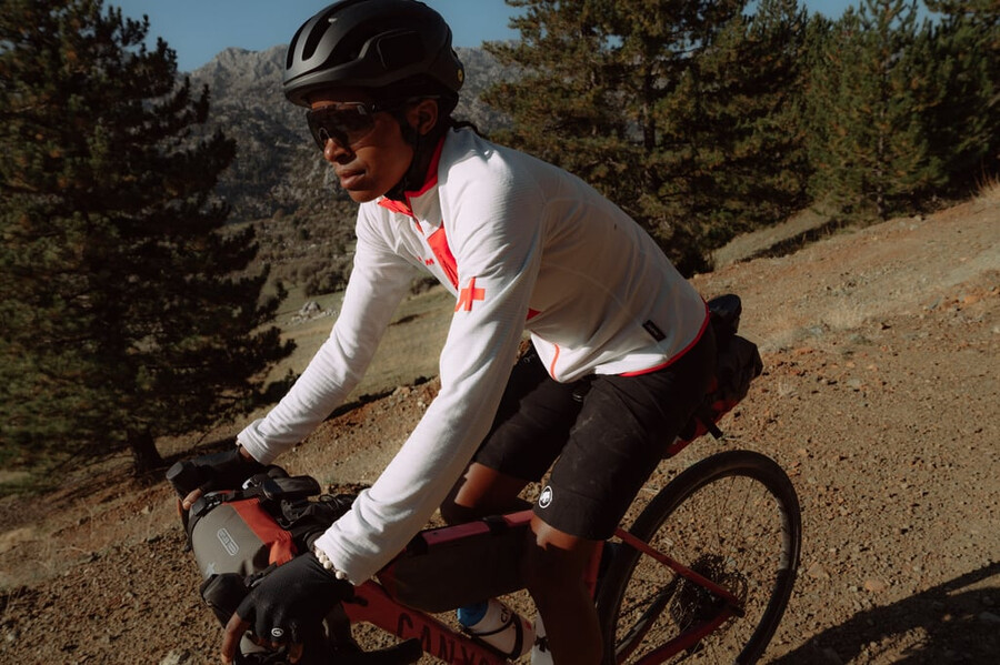 assos x mammut aenergy light ml jacke damen weiß-rot
