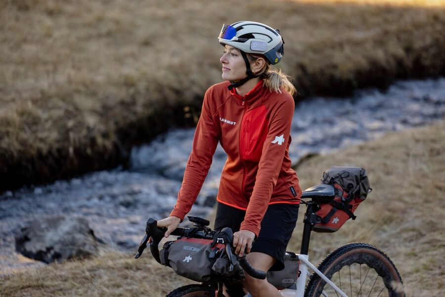 assos x mammut aenergy light ml jacke damen weiß-rot
