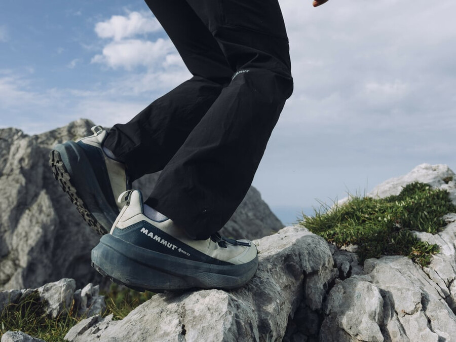 aenergy hike low gtx damen schwarz-mammutrot